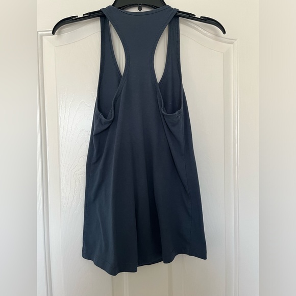 Hustle for the Muscle tank - Picture 2 of 3